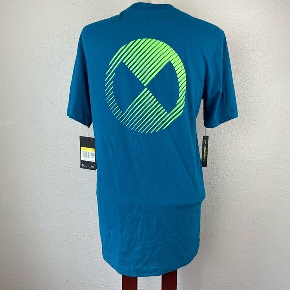 NWT Dri-Fit The Nike Tee Size S - Picture 4 of 9
